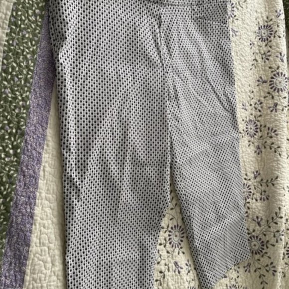 Time And Tru Womens Capris 